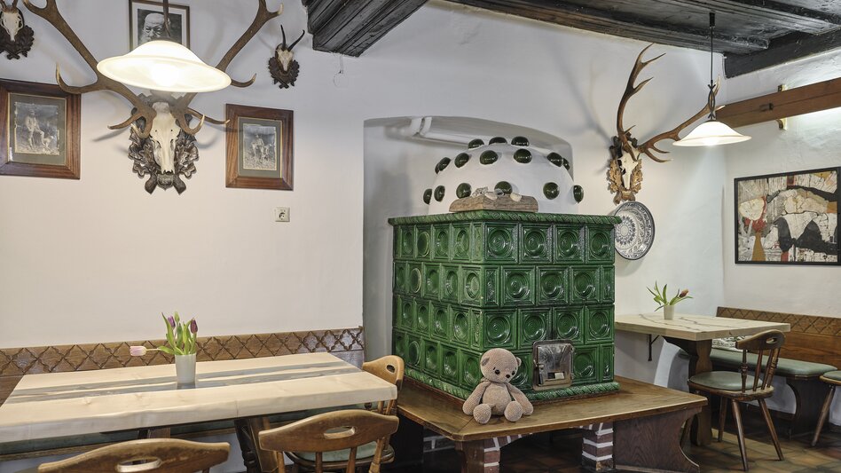 ©                                                                                                                                  | THOMAS SATTLER