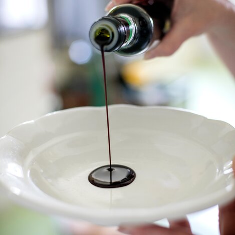 Styrian pumpkin seed oil - The black gold of Styria | © Thermen- & Vulkanland | Harald Eisenberger