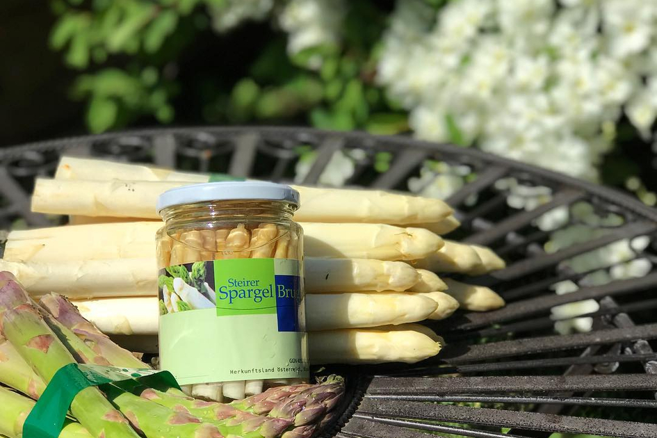 Pickled asparagus from Styria | © Steirerspargel | Hofladen Brugner Bad Blumau 