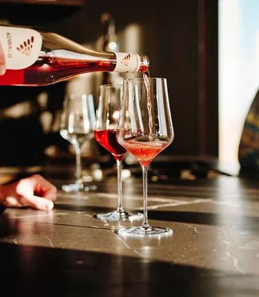 Weinverkostung beim Kowald in Bad Loipersdorf | © Thermen- & Vulkanland | Michael Königshofer