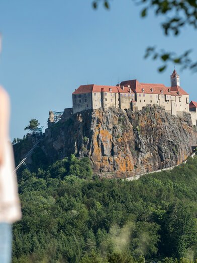 Ausblick auf die Riegersburg genießen | © Thermen- & Vulkanland | Harald Eisenberger