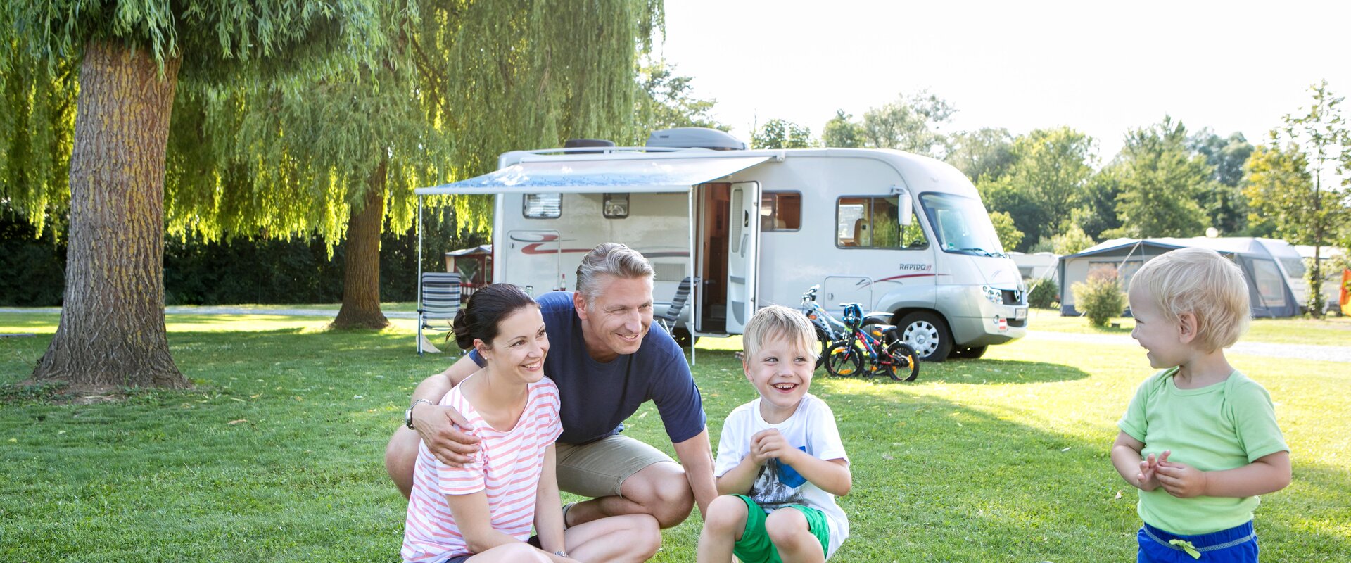 Camping holidays in the midst of magnificent nature  | © Thermen- & Vulkanland | Harald Eisenberger