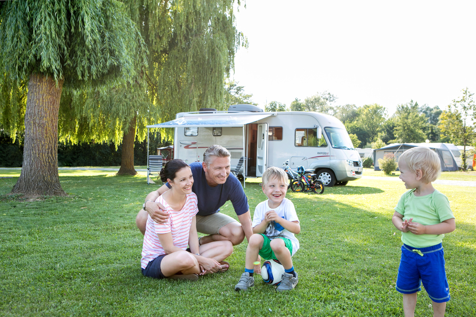 Camping holidays in the midst of magnificent nature  | © Thermen- & Vulkanland | Harald Eisenberger