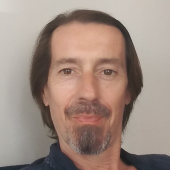 Mag. Christian Pollhammer: "Wir bieten in der Steiermark einen Hitzeschutzplan an, der in Kombination mit einem Hitzewarnsystem wichtige Informationen und Anleitungen zielgruppengerecht zur Verfügung stellt. Dadurch ermöglichen wir eine frühzeitige und effektive Vorbereitung auf Hitzewellen und fördern das Bewusstsein in der Bevölkerung." -Experte für das Gesundheitswesen Land Steiermark | © Christian Pollhammer | Christian Pollhammer