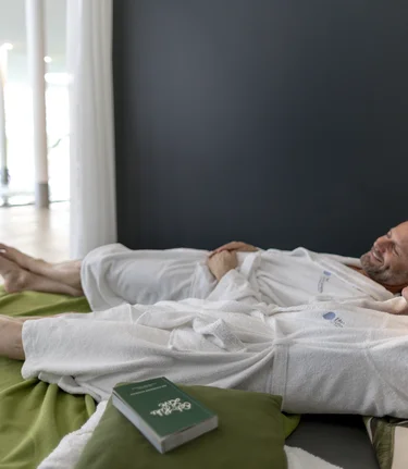 Wellness in der Therme der Ruhe Bad Gleichenberg | © Thermen- & Vulkanland | Tom Lamm