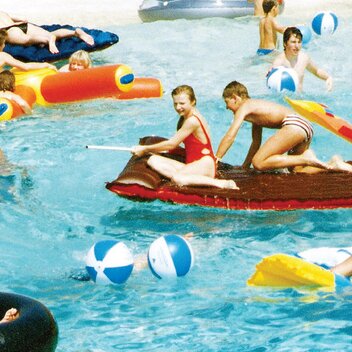 Wellenbad in der Therme Loipersdorf  | Therme Bad Loipersdorf | © Archiv Thermenresort Loipersdorf