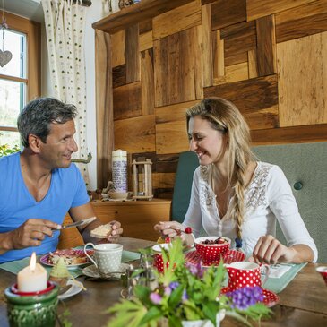 Fruehstueck Landlust Urlaub traditionell Paerchen | © Thermen- & Vulkanland Steiermark, Harald Eisenberger