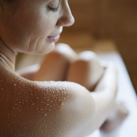 Ein Saunabesuch bringt wohlige Entspannung, stärkt das Immunsystem und wirkt gegen Stress. | © Heiltherme Bad Waltersdorf | © Heiltherme Bad Waltersdorf