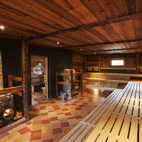 Saunieren im Finnischen Holzofen des Rogner Bad Blumau | © Rogner Bad Blumau | © Rogner Bad Blumau