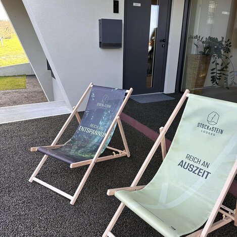 Stock & Stein Lodges Eingang  | © Thermen- & Vulkanland | Sonja Skalnik