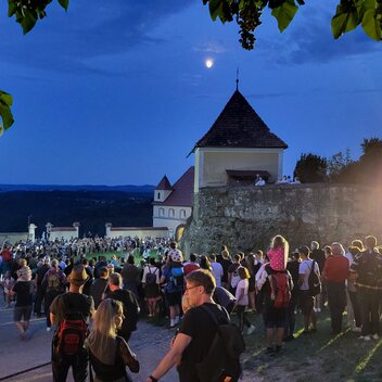 Zu Vollmond auf der Veste Riegersburg | © Thermen- & Vulkanland | Christian Thomaser