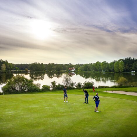 Golfen im Thermen- & Vulkanland | © TV Thermen- & Vulkanland | pixelmaker.at
