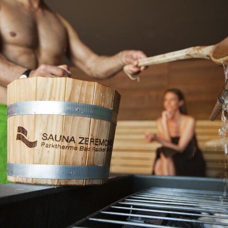Saunazeremonie in der Parktherme Bad Radkersburg | © Parktherme Bad Radkersburg | Harald Eisenberger