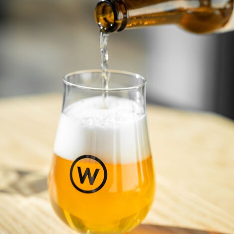 Modernes "Craft Beer" aus Fehring | © Lumikki Photography | Johanna Riedler