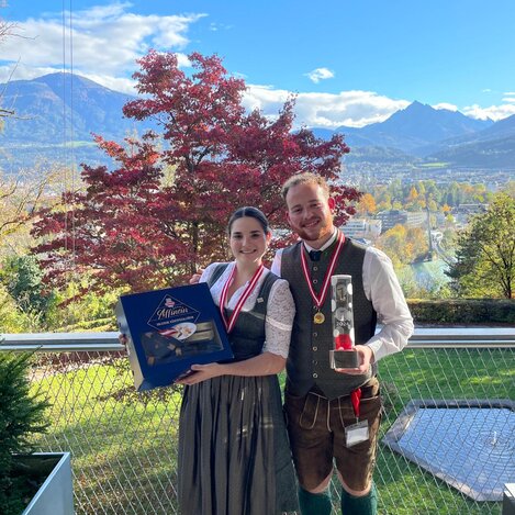 Jakob Huber und Johanna Kogler siegen beim Käse-Sommelier-Wettbewerb | © Tourismusschulen Bad Gleichenberg