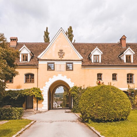 © Schloss Obermayerhofen