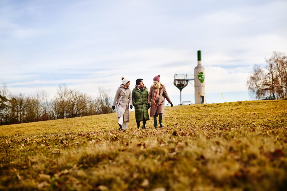 Winterwandern bei milden Temperaturen | © Thermen- & Vulkanland | Michael Königshofer