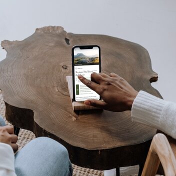 Mehr als nur eine Vorteilscard, die Benefit Card App informiert dich laufend über aktuelle Angebote in der Region. 