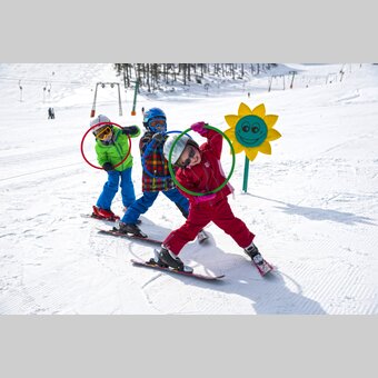 Kinderskikurs im Naturpark Almenland in der Oststeiermark | © Oststeiermark Tourismus | Bernhard Bergmann