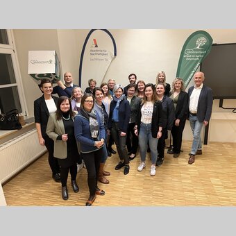 Gruppenfoto Auftaktveranstaltung Nachhaltigkeit und mein Tourismusbetrieb | © Oststeiermark Tourismus | Oststeiermark Tourismus