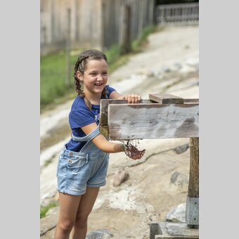 Mädchen im Waldpark Hochreiter | Rene Strasser | © Oststeiermark Tourismus, Rene Strasser