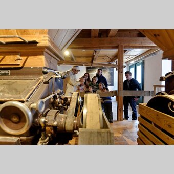 Führung in der Getreidemühle Posch in der Oststeiermark | ©  Oststeiermark Tourismus | Bernhard Bergmann
