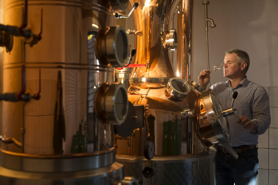 Almenland Edelbrennerei Graf in St. Kathrein am Offenegg in der Oststeiermark | © Edelbrennerei Graf | Bernhard Bergmann