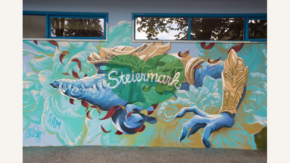 Spraykunstwerk von Saturno beim HERZ in Hartberg | ©  Oststeiermark Tourismus | Christian Fischer