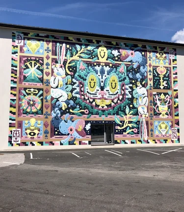 Mural by DXTR at Edelseegasse 18 in Hartberg | ©  Oststeiermark Tourismus | Rabbit Eye Movement