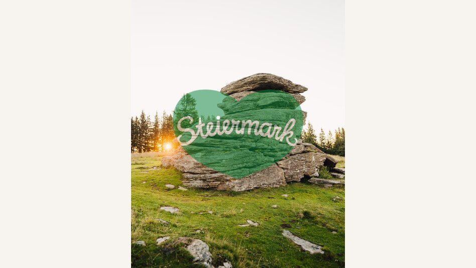 Sonnenaufgang am Teufelstein | studio draussen | © Oststeiermark Tourismus, cmvisuals