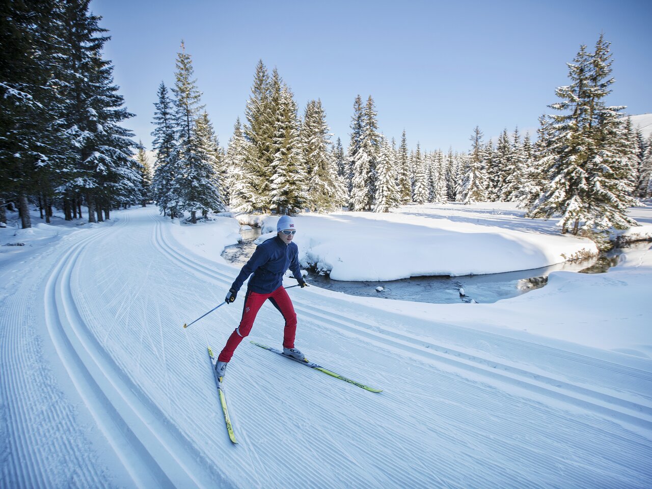 Cross-country skiing in the Almenland Nature Park in Eastern Styria | ©  Oststeiermark Tourismus | Harald Eisenberger