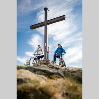 Mit dem Rad auf den Gipfel des Masenbergs in der Oststeiermark | ©  Oststeiermark Tourismus | Klaus Ranger