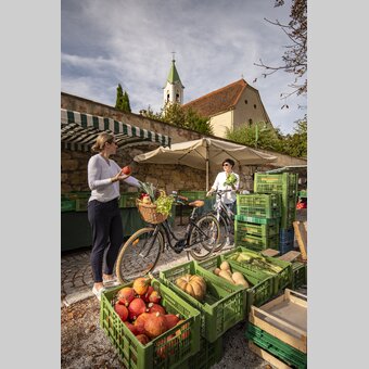 Bauernmarkt in Hartberg | © Oststeiermark Tourismus |  Bernhard Bergmann