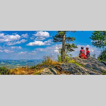 Mountainbiken mit Aussicht im Wechselland in der Oststeiermark | © Oststeiermark Tourismus | flotoanker