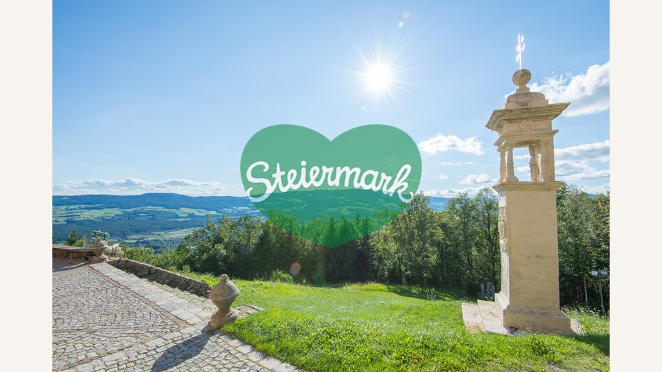 Aussichtspunkt bei der Wallfahrtskirche Pöllauberg in der Oststeiermark | ©  Oststeiermark Tourismus | Helmut Schweighhofer