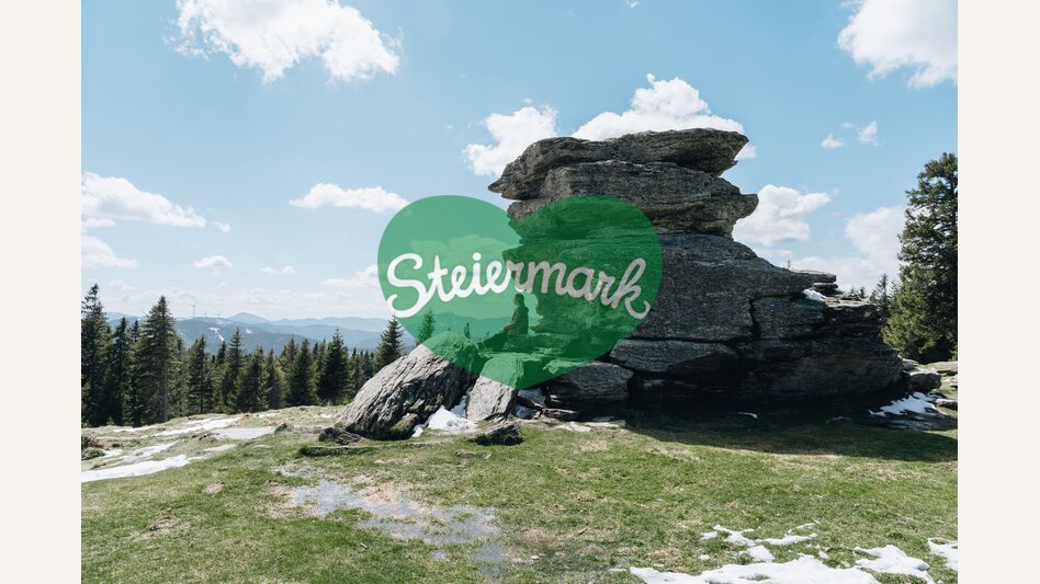 Rast beim Teufelstein in Fischbach | ©  Oststeiermark Tourismus | Line Sulzbacher