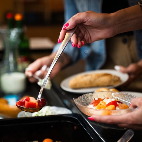 Kulinarik beim Landhotel Mönichwalderhof in der Oststeiermark | © TV Oststeiermark | Fabian Trummer