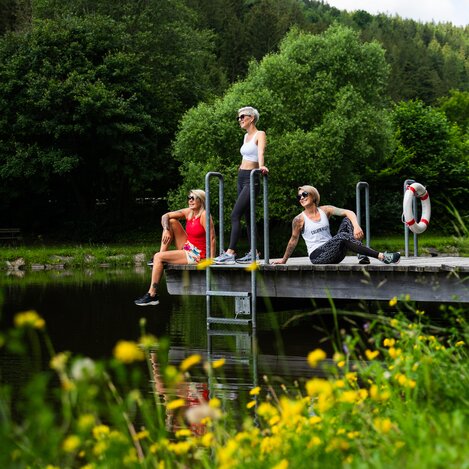 Auszeit beim Mönichwalderhof am See im Joglland | © TV Oststeiermark | Fabian Trummer