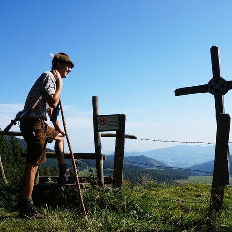 Kurze Pause am Heulantsch-Gipfel auf der Teichalm | © TV Oststeiermark | Chiara Raith