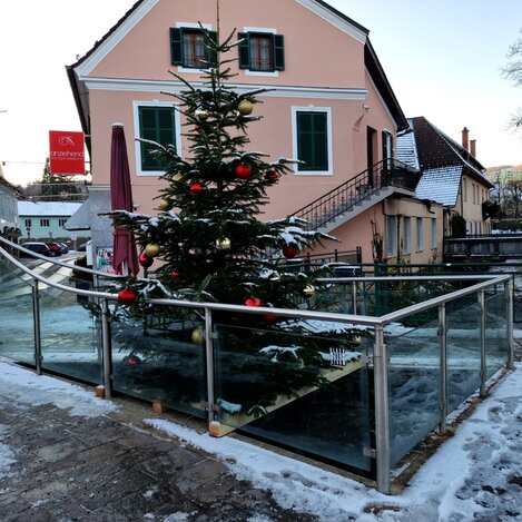 Christbaum Brücke in Weiz | © Oststeiermark Tourismus | Nina Darnhofer