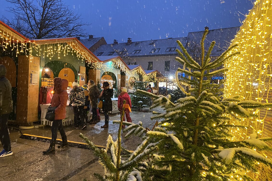 Ausstellungshäuser am Adventmarkt Gleisdorf | © Oststeiermark Tourismus | Ulrich Gutmann