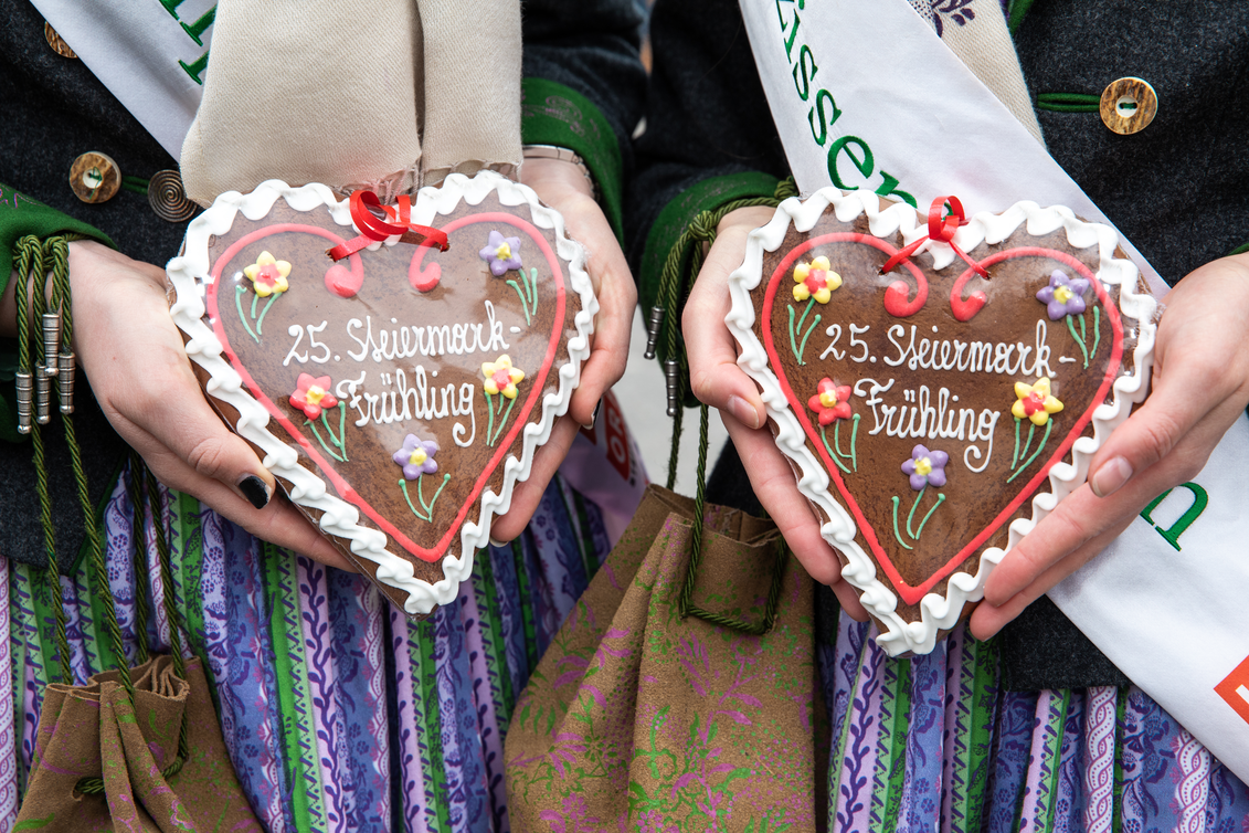 Lebkuchenherzen zum 25-jährigen Jubiläum des Steiermark Frühlings | © STG | Nadine Poncioni