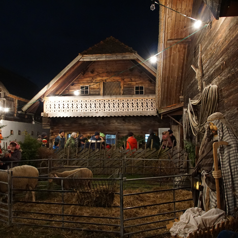 Joglland-Advent im beleuchteten Freilichtmuseum Vorau | ©  Oststeiermark Tourismus | Jasmin Perhofer