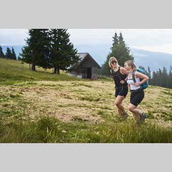 Wandern auf den Hochwechsel in der Oststeiermark | ©  Oststeiermark Tourismus | Markus Lang-Bichl