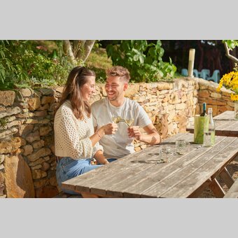 Weinverkostung beim Buschenschank in Hartberg  | © Oststeiermark Tourismus | Lang-Bichl - RKP