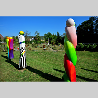 Bunte Skulpturen im Kunstpark St. Ruprecht an der Raab | © Oststeiermark Tourismus | Christian Strassegger
