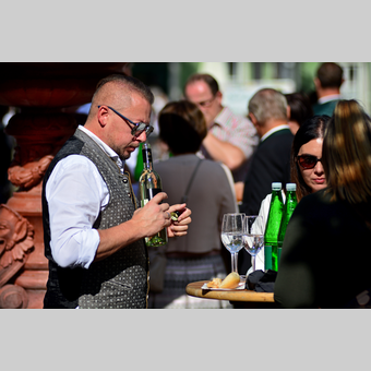 Weingenuss beim Winzerfest in Hartberg | © Oststeiermark Tourismus | Christian Strassegger