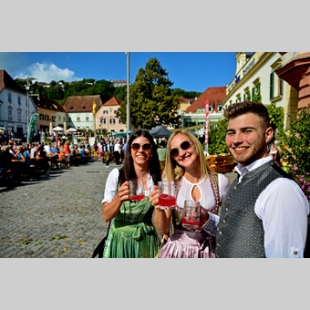 Erntedank und Winzerfest am Hauptplatz Hartberg | © Oststeiermark Tourismus | Christian Strassegger