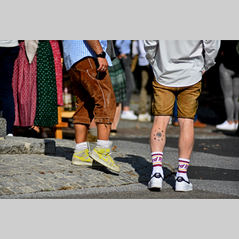 Steirische Tracht beim Winzerfest in Hartberg | © Oststeiermark Tourismus | Christian Strassegger