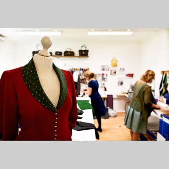 Trachtenschmiede Pirchheim & Reithofer in Puch bei Weiz | © Oststeiermark Tourismus | Christian Strassegger